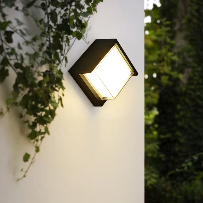 CUMON 6W Black LED Outdoor Light - 110x110mm, IP54, 3000K