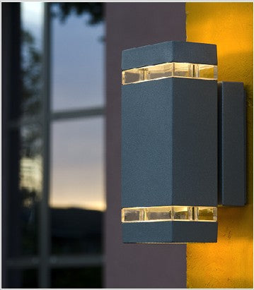 GIVEN Black Waterproof LED Outdoor Light E27