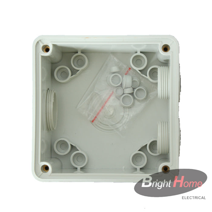 IS56 Socket 4 round pin 20A 500VAC IP66