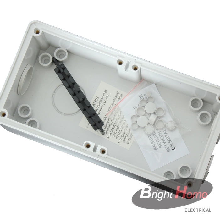 Isolate switch 1P/3P 415VAC 63A IP66