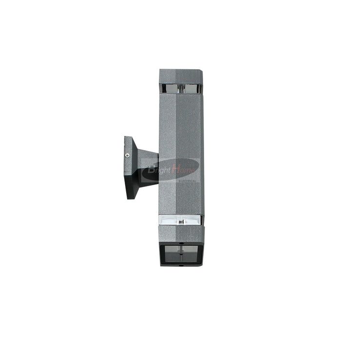 GIVEN Silver Waterproof LED Outdoor Light E27