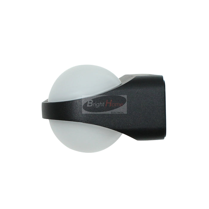 CUBE IP54 Eyelid Bulkhead Balcony Outdoor Light 6000K