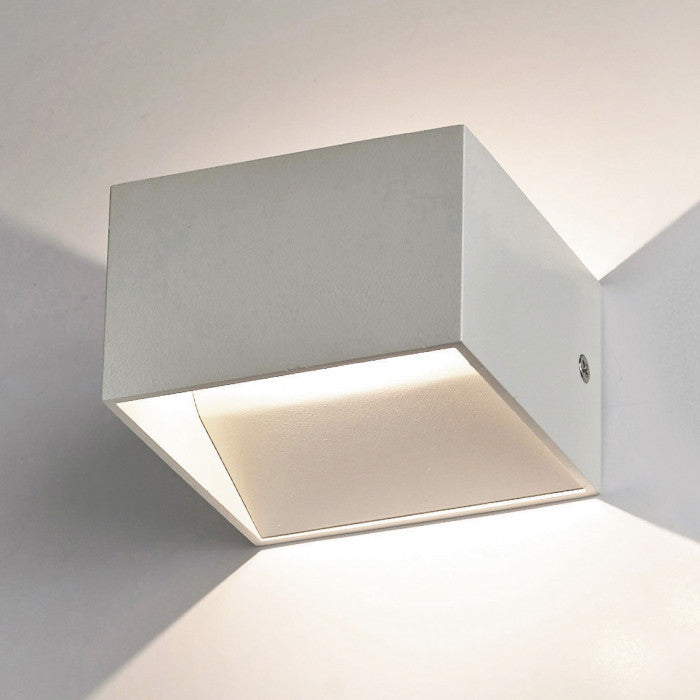 SU-WL167 5W LED Metal Cube Wall Light SI/WH